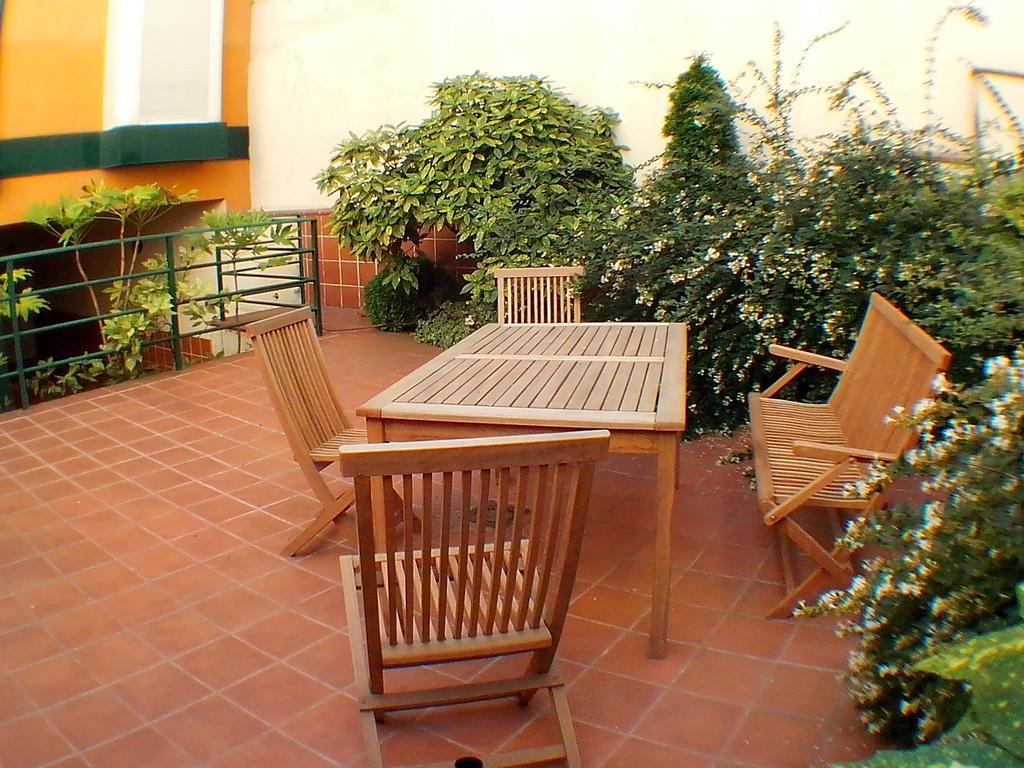 Gran Via Apartment *